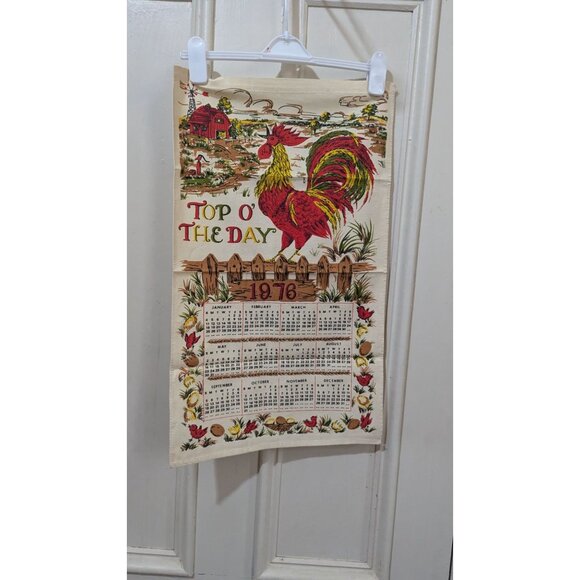 Vintage 1976 "Top O The Day" Rooster Calendar Tea Towel Wall hanging  Farmhouse - Picture 5 of 5